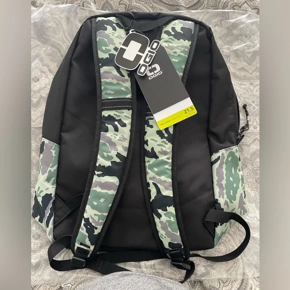 OGIO Alpha Lite backpack - Picture 3 of 5